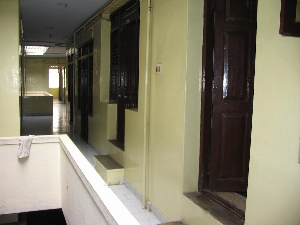 Vasantha Lodge Purasawalkam Chennai Exteriör bild