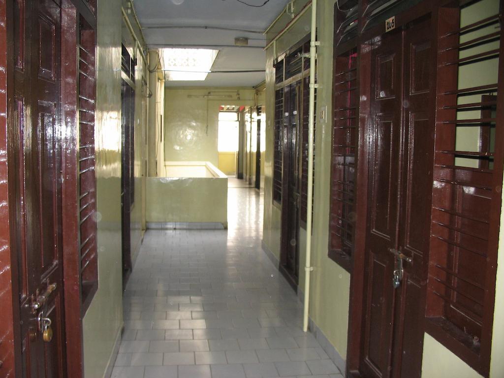 Vasantha Lodge Purasawalkam Chennai Exteriör bild
