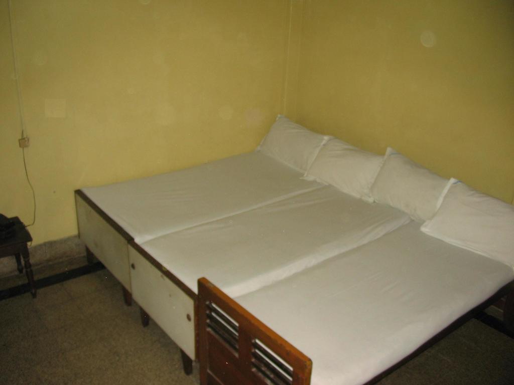Vasantha Lodge Purasawalkam Chennai Rum bild